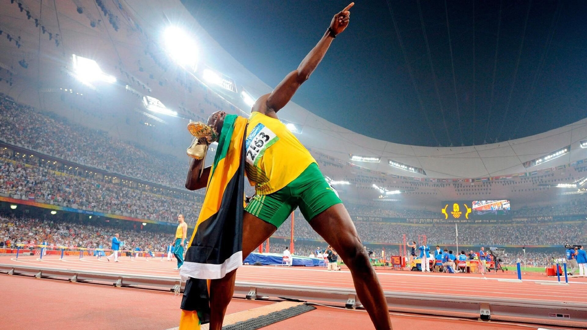 JIU YOU GAME-拉文冲击篮筐成功率提高成为公牛新武器，拉文最强扣篮